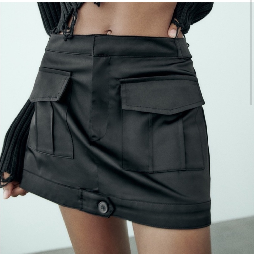 Black Zara Mini Skirt with Pockets